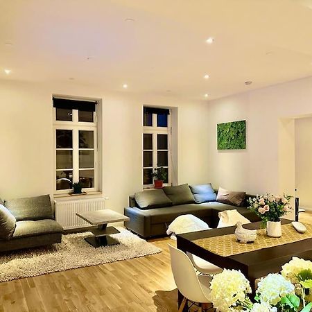 Wohnung Am Schloss 2 - Bestes Apartment In Weilburg Exterior photo
