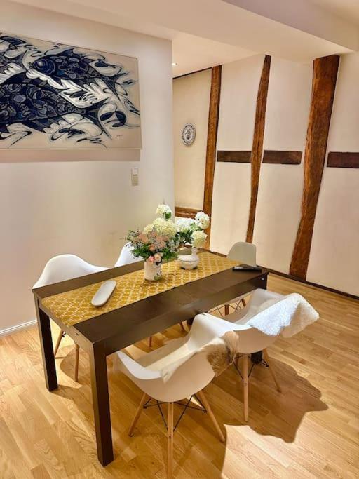 Wohnung Am Schloss 2 - Bestes Apartment In Weilburg Exterior photo